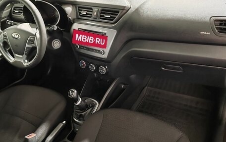 KIA Rio III рестайлинг, 2015 год, 900 000 рублей, 16 фотография