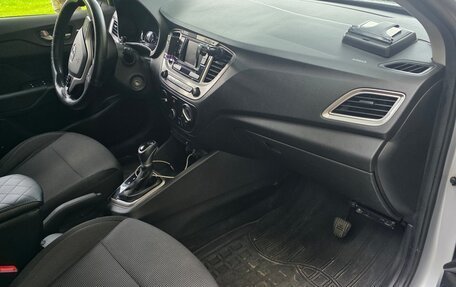 Hyundai Solaris II рестайлинг, 2019 год, 840 000 рублей, 2 фотография