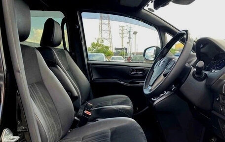 Toyota Esquire I, 2020 год, 1 815 000 рублей, 8 фотография