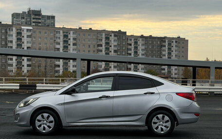 Hyundai Solaris II рестайлинг, 2013 год, 599 000 рублей, 10 фотография