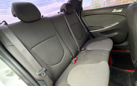 Hyundai Solaris II рестайлинг, 2013 год, 599 000 рублей, 13 фотография