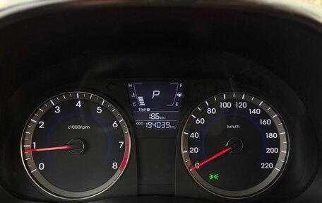 Hyundai Solaris II рестайлинг, 2013 год, 599 000 рублей, 27 фотография