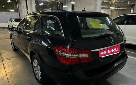 Mercedes-Benz E-Класс, 2010 год, 1 200 000 рублей, 7 фотография