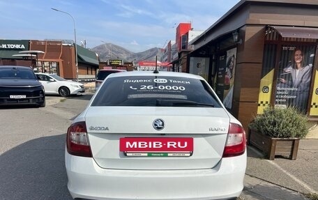 Skoda Rapid I, 2019 год, 800 000 рублей, 2 фотография