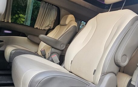 KIA Carnival, 2021 год, 4 500 000 рублей, 10 фотография