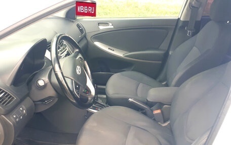 Hyundai Solaris II рестайлинг, 2014 год, 1 200 000 рублей, 5 фотография