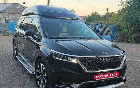 KIA Carnival, 2021 год, 4 500 000 рублей, 3 фотография