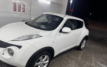 Nissan Juke II, 2012 год, 900 000 рублей, 3 фотография