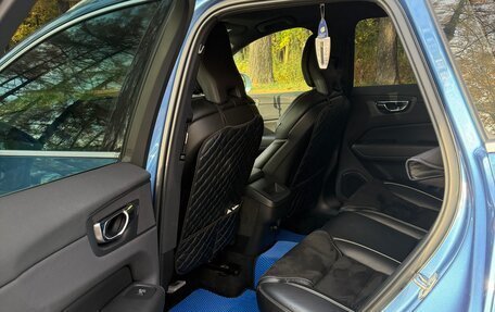 Volvo XC60 II, 2019 год, 3 600 000 рублей, 9 фотография