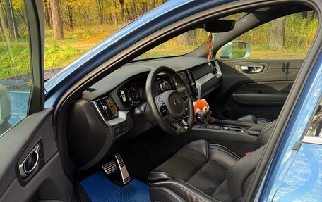 Volvo XC60 II, 2019 год, 3 600 000 рублей, 10 фотография