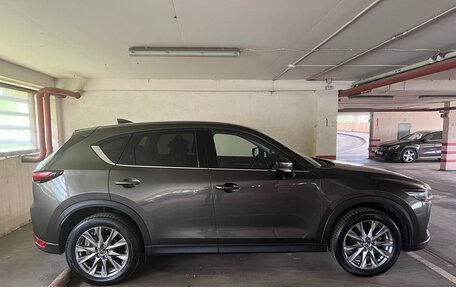 Mazda CX-5 II, 2022 год, 3 000 000 рублей, 1 фотография