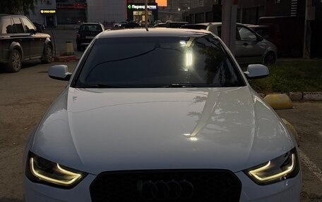 Audi A4, 2015 год, 1 850 000 рублей, 8 фотография