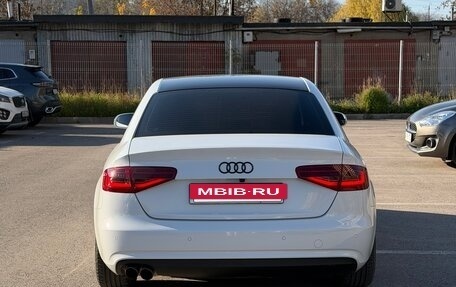 Audi A4, 2015 год, 1 850 000 рублей, 11 фотография