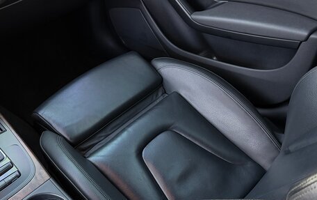 Audi A4, 2015 год, 1 850 000 рублей, 16 фотография
