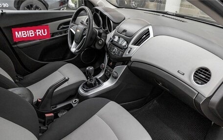 Chevrolet Cruze II, 2013 год, 715 100 рублей, 6 фотография