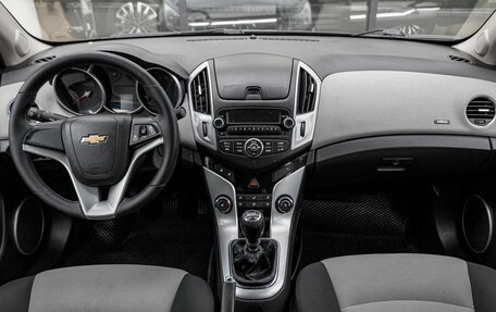 Chevrolet Cruze II, 2013 год, 715 100 рублей, 7 фотография
