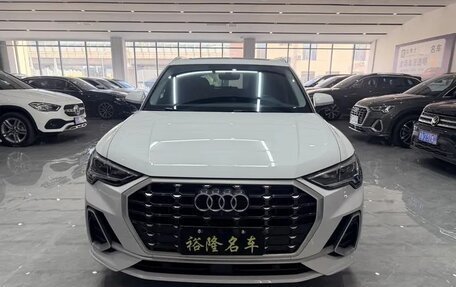 Audi Q3, 2023 год, 2 300 000 рублей, 2 фотография
