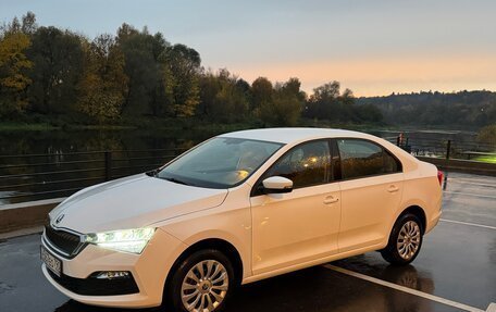 Skoda Rapid II, 2020 год, 1 600 000 рублей, 2 фотография