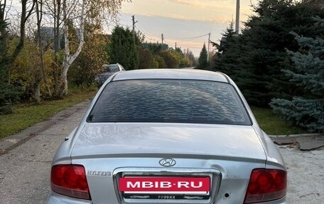 Hyundai Sonata IV рестайлинг, 2005 год, 320 000 рублей, 7 фотография