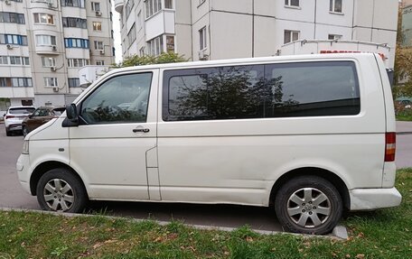 Volkswagen Transporter T5 рестайлинг, 2004 год, 550 000 рублей, 4 фотография