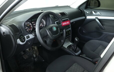Skoda Octavia, 2011 год, 679 000 рублей, 19 фотография