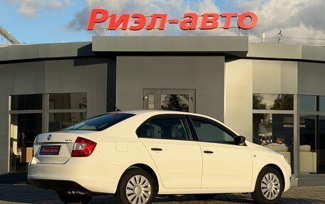 Skoda Rapid I, 2015 год, 595 000 рублей, 4 фотография