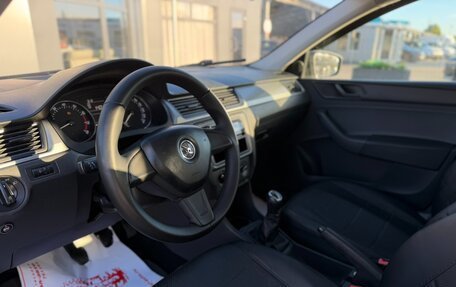 Skoda Rapid I, 2015 год, 595 000 рублей, 7 фотография