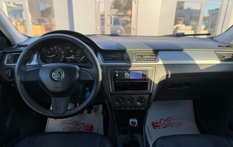 Skoda Rapid I, 2015 год, 595 000 рублей, 8 фотография