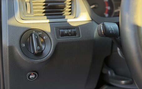 Skoda Rapid I, 2015 год, 595 000 рублей, 11 фотография