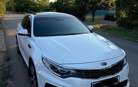 KIA Optima IV, 2018 год, 1 950 000 рублей, 1 фотография