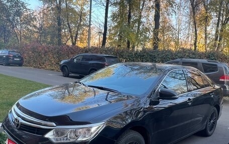 Toyota Camry, 2017 год, 2 200 000 рублей, 1 фотография