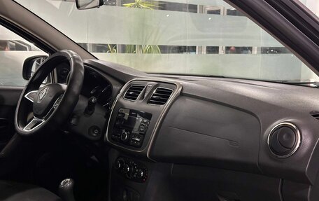 Renault Logan II, 2019 год, 997 000 рублей, 8 фотография