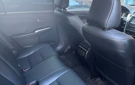 Toyota Camry, 2017 год, 2 200 000 рублей, 5 фотография