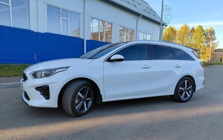 KIA cee'd III, 2019 год, 1 990 000 рублей, 3 фотография