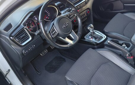 KIA cee'd III, 2019 год, 1 990 000 рублей, 14 фотография