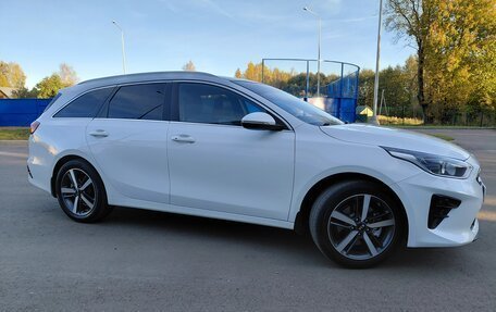 KIA cee'd III, 2019 год, 1 990 000 рублей, 4 фотография