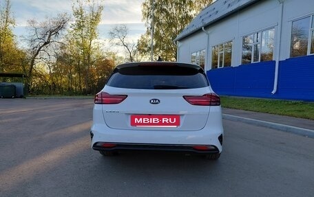 KIA cee'd III, 2019 год, 1 990 000 рублей, 12 фотография