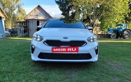 KIA cee'd III, 2019 год, 1 990 000 рублей, 21 фотография