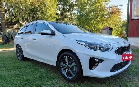 KIA cee'd III, 2019 год, 1 990 000 рублей, 20 фотография