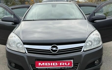 Opel Astra H, 2008 год, 420 000 рублей, 1 фотография