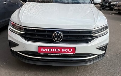 Volkswagen Tiguan II, 2021 год, 2 950 000 рублей, 1 фотография