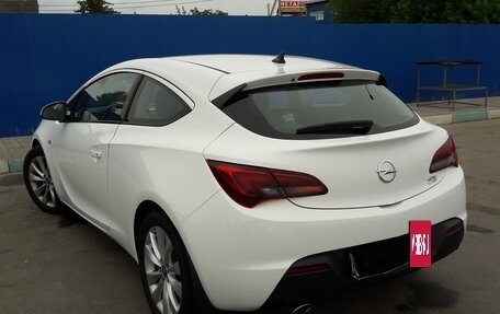 Opel Astra J, 2013 год, 720 000 рублей, 3 фотография