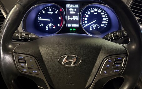 Hyundai Santa Fe III рестайлинг, 2015 год, 2 200 000 рублей, 18 фотография