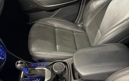 Hyundai Santa Fe III рестайлинг, 2015 год, 2 200 000 рублей, 24 фотография
