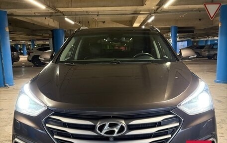 Hyundai Santa Fe III рестайлинг, 2015 год, 2 200 000 рублей, 25 фотография