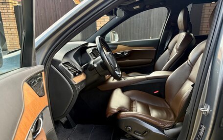 Volvo XC90 II рестайлинг, 2019 год, 3 690 000 рублей, 2 фотография