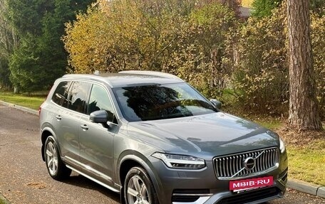 Volvo XC90 II рестайлинг, 2019 год, 3 690 000 рублей, 8 фотография