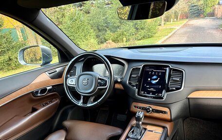 Volvo XC90 II рестайлинг, 2019 год, 3 690 000 рублей, 28 фотография