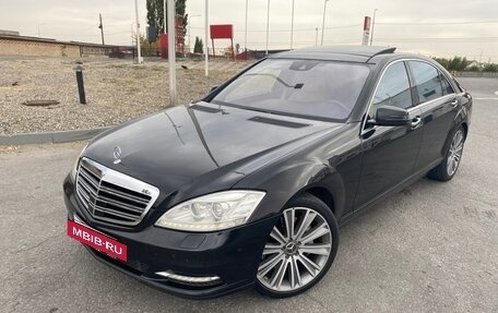 Mercedes-Benz S-Класс, 2013 год, 1 180 000 рублей, 2 фотография