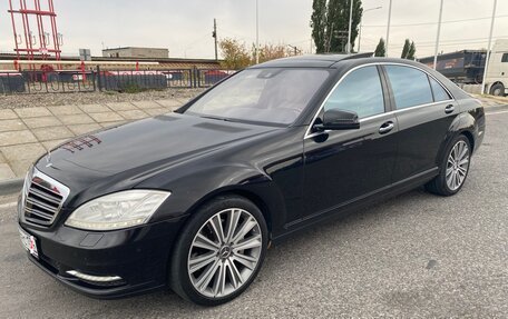 Mercedes-Benz S-Класс, 2013 год, 1 180 000 рублей, 3 фотография